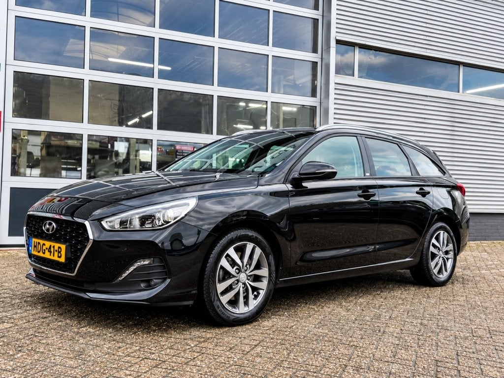 HYUNDAI i30 Wagon 1.4 GDi Carplay, Camera, Stoelverw., Auto's, Voorwielaandrijving, Euro 6, 4 cilinders, Verwarmde buitenspiegels