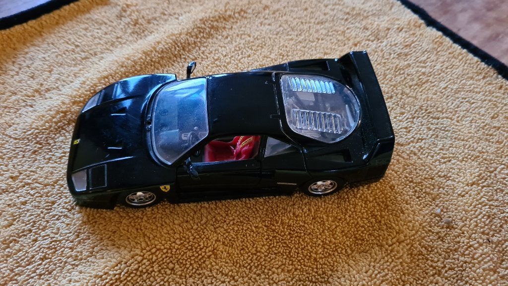 Bburago Ferrari F40 1987 1op24, Ophalen of Verzenden, Gebruikt, Auto, Bburago