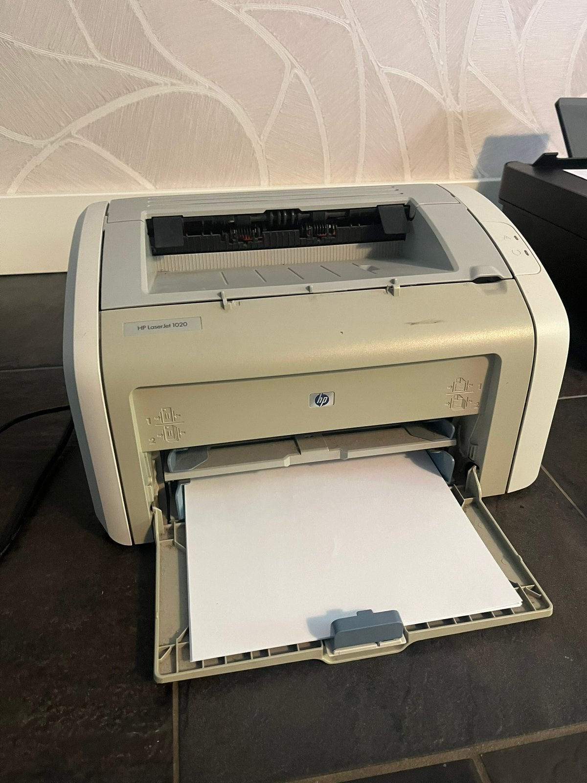 HP LaserJet 1020 laserprinter Inclusief USB en voedingskabel, Ophalen, Zwart-en-wit printen, Printer, Zo goed als nieuw