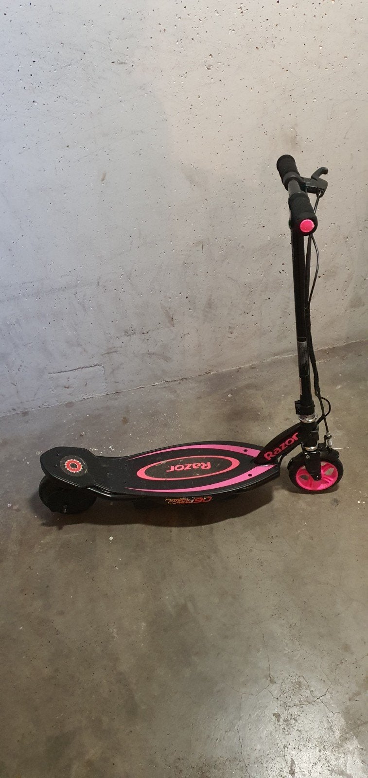Razor elektrische step - Zwart/Roze, Ophalen of Verzenden, Gebruikt, Elektrische step (E-scooter), Razor