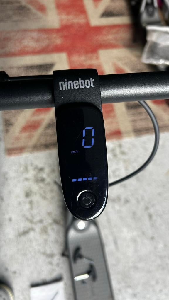 2x Segway Ninebot elektrische step (E-scooter), Ophalen, Zo goed als nieuw