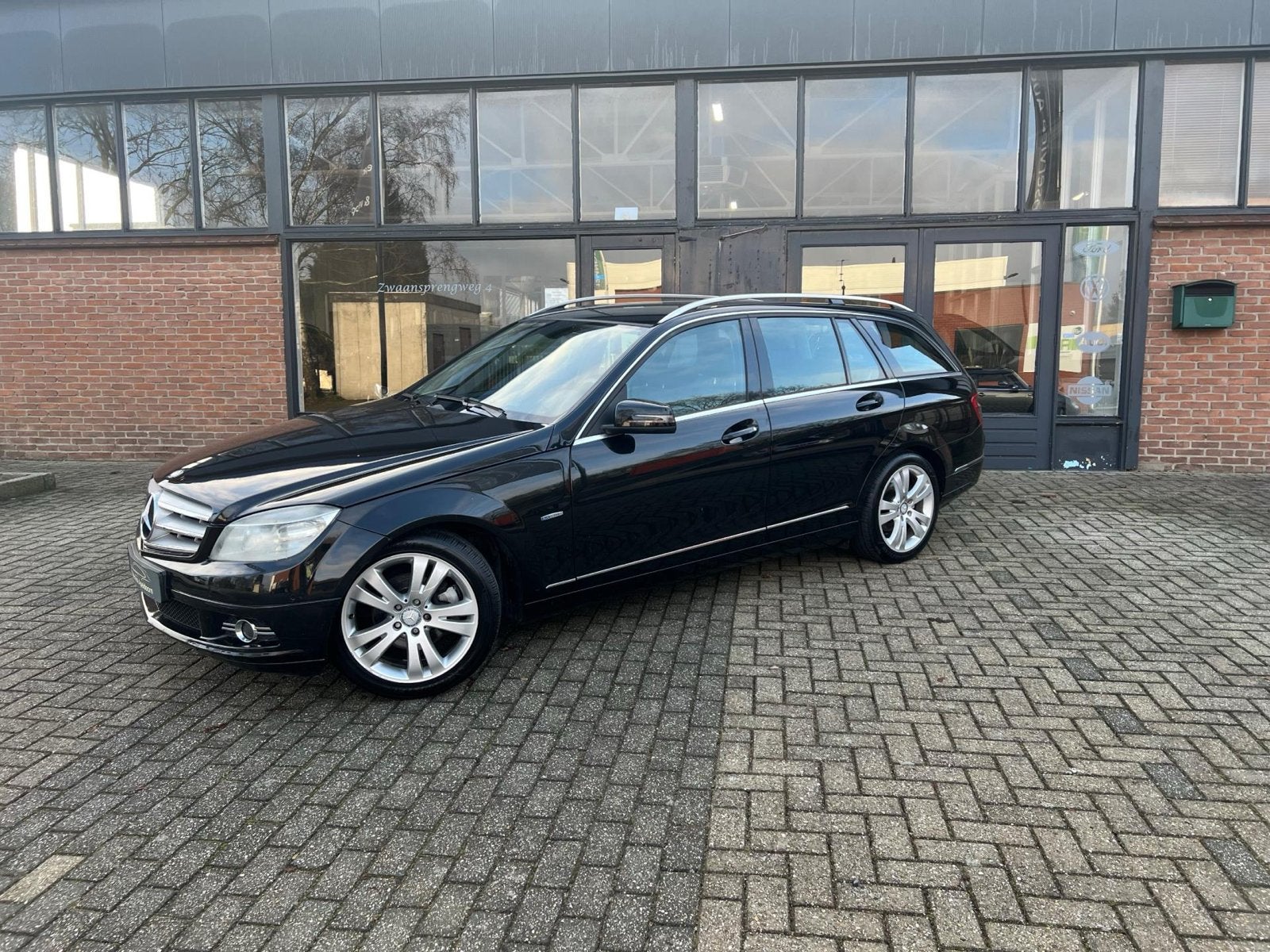 Mercedes-Benz C-Klasse 1.8 C180 CGI Estate AUT 2011 Zwart, Achterwielaandrijving, 1800 kg, 1796 cc, Zwart