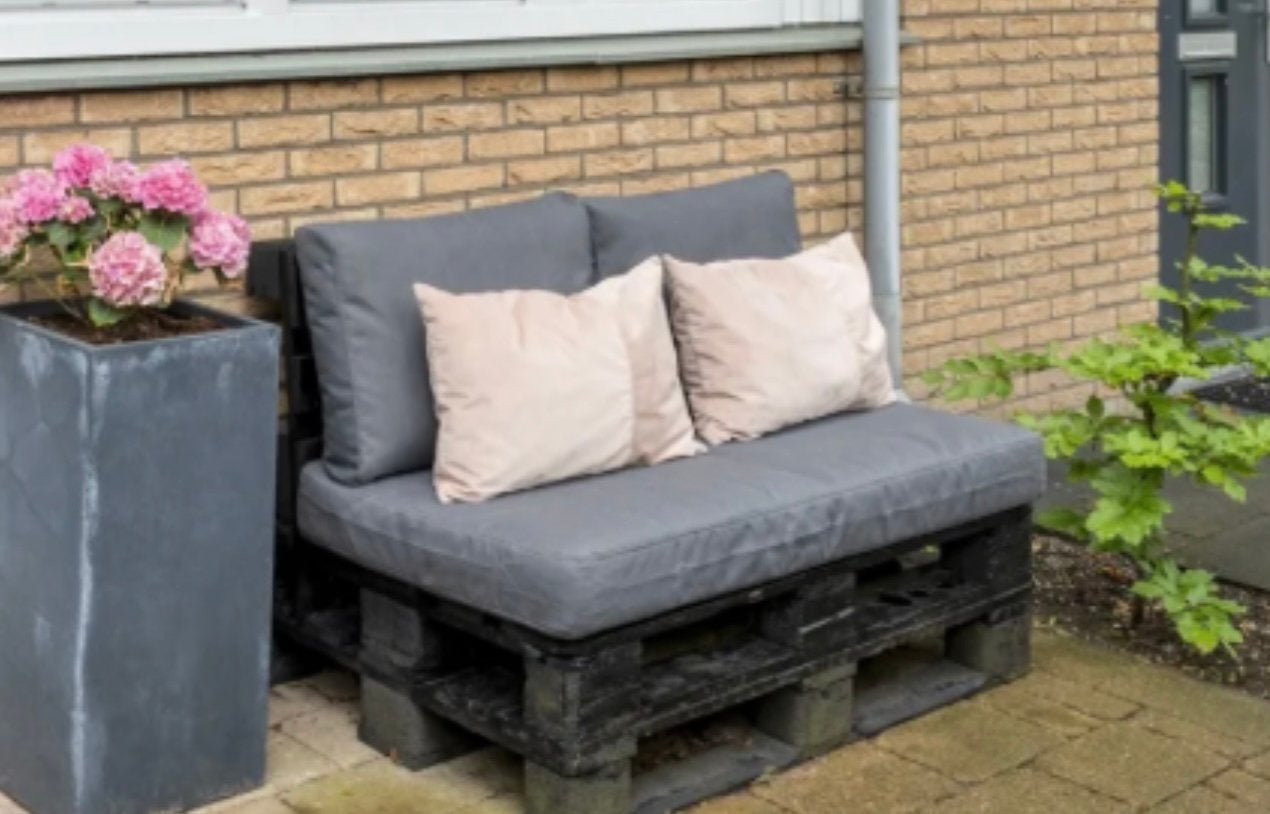Palletbank kussens donker grijs, Tuin en Terras, Ophalen, Zo goed als nieuw, 2 zitplaatsen