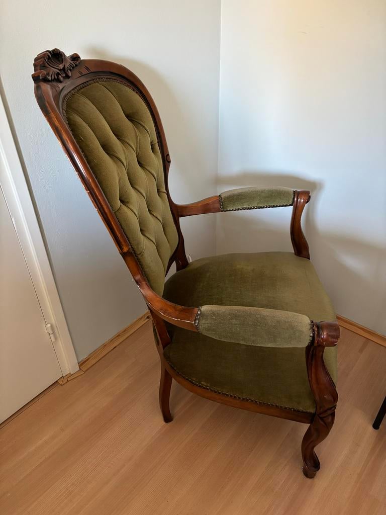 Antieke fauteuil met groene velours bekleding, Antiek en Kunst, Antiek | Meubels | Stoelen en Banken, Ophalen