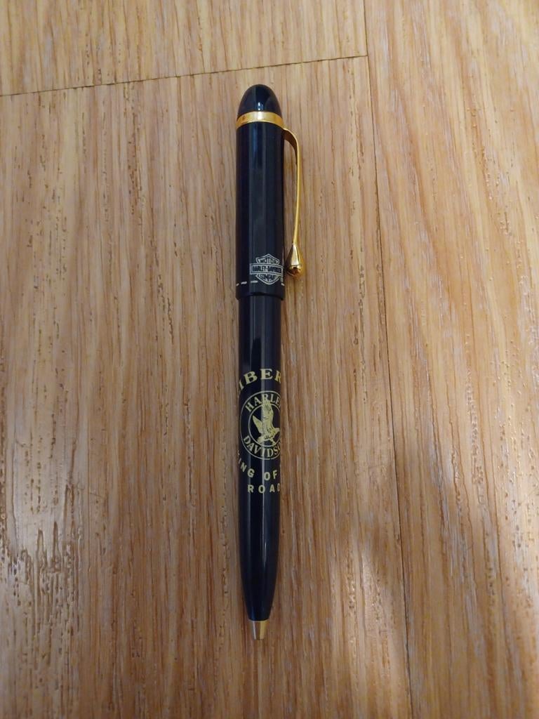 Harley Davidson pen, Verzamelen, Overige merken, Balpen, Ophalen of Verzenden, Zo goed als nieuw