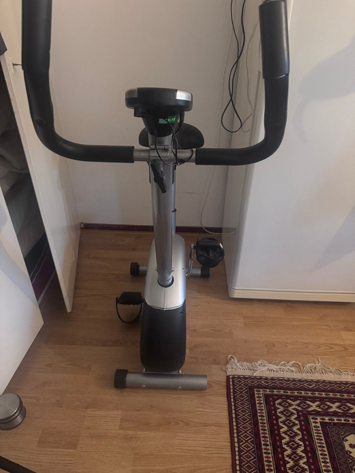 Impec Hometrainer - Perfect voor thuisworkouts, Ophalen of Verzenden, Zo goed als nieuw, Metaal, Benen