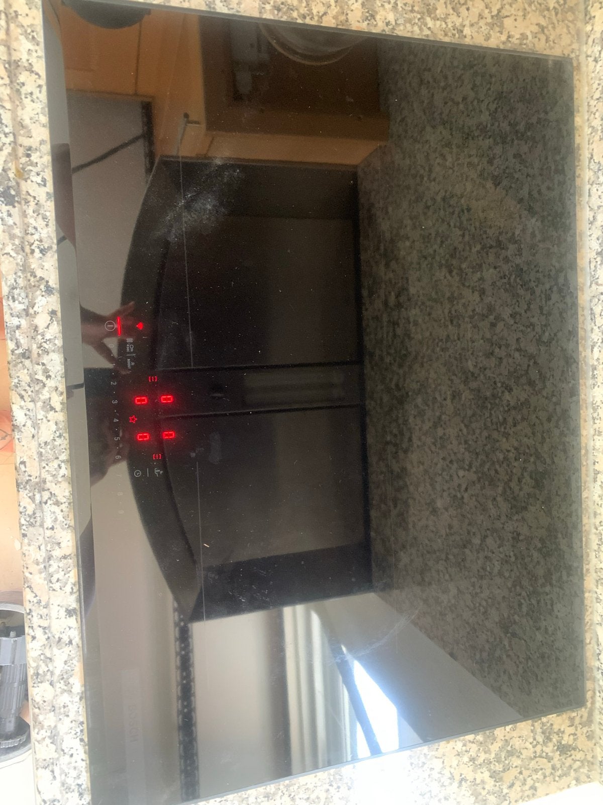 Bosch AccentLine Inductiekookplaat PVQ795HC1 met afzuiging, Witgoed en Apparatuur, Ophalen, 4 kookzones, Zo goed als nieuw, Inbouw