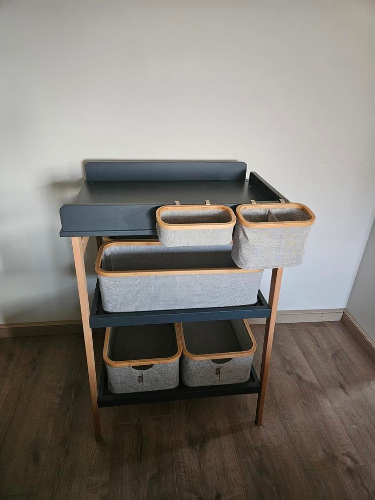 Verzorgtafel Quax (incl. Opbergmandjes), Overige typen, Zo goed als nieuw, Standaard, Ophalen
