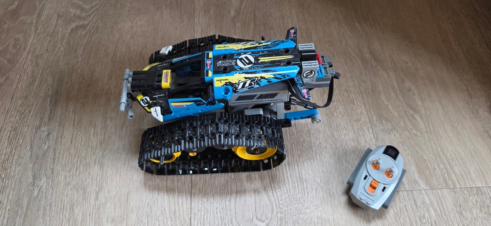 LEGO Technic 42095 RC Stunt Racer met afstandsbediening, Ophalen of Verzenden, Zo goed als nieuw, Overige merken
