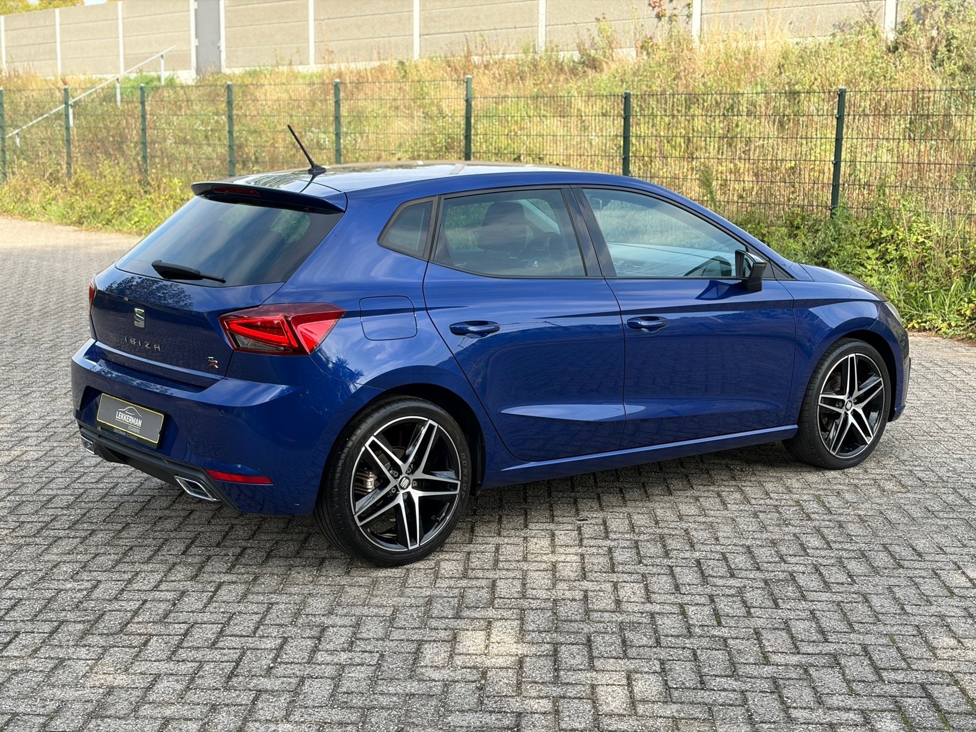 SEAT Ibiza 1.0 TSI FR DSG I PDC I LED I CLIMA I CRUISE I STO, Gebruikt, 116 pk, Ibiza, Bedrijf