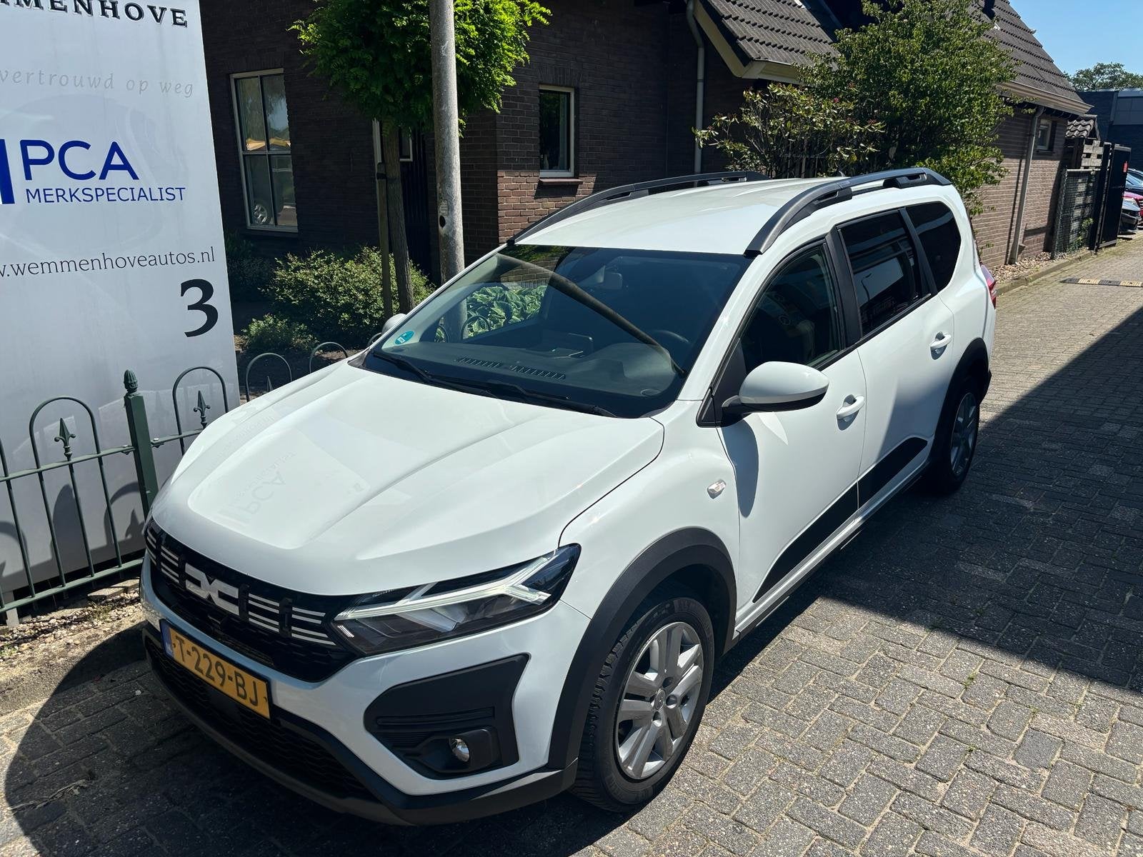 Dacia Jogger 1.0 TCe 100 ECO-G Expression 5p. LPG-G3/Airco-E, Auto's, Voorwielaandrijving, Gebruikt, Wit, Origineel Nederlands