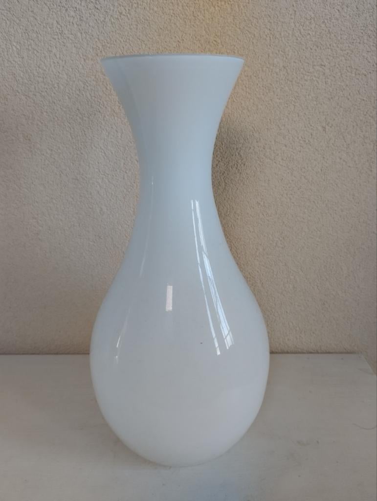 Melk glas grote Vaas en diverse, Ophalen of Verzenden, Overige kleuren, Glas, Minder dan 50 cm