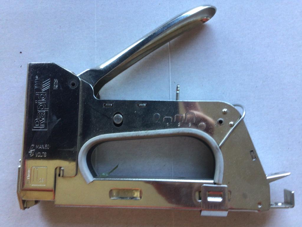 Rapid R28 Handtacker - Robuust en Betrouwbaar, Ophalen of Verzenden, Gebruikt