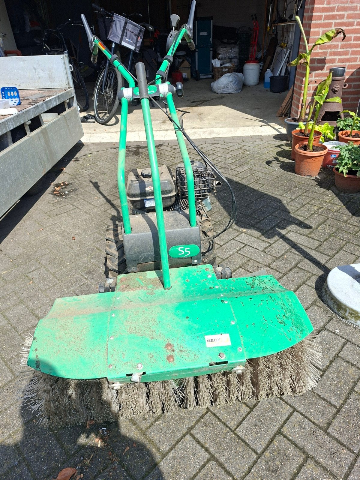Veegmachine, Ophalen, Gebruikt