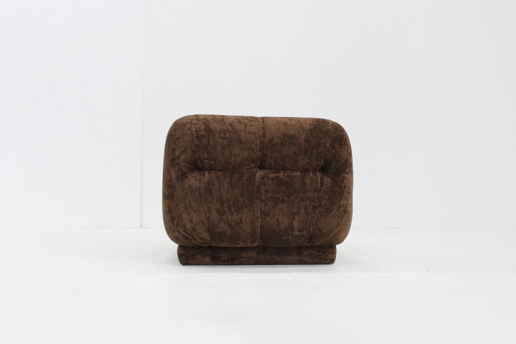 Vintage italiaanse fauteuil bruin velours jaren 70, 75 tot 100 cm, Ophalen of Verzenden, Zo goed als nieuw, Stof