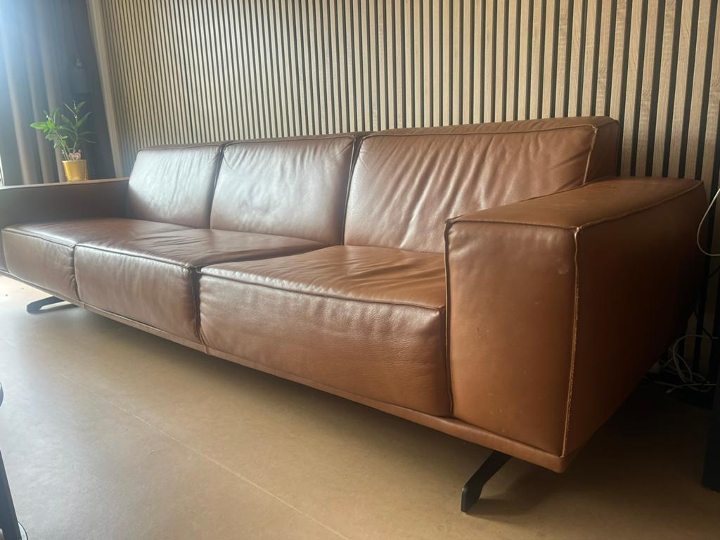 Leren bank 4-zits, Ophalen, 250 tot 300 cm, Gebruikt, Rechte bank