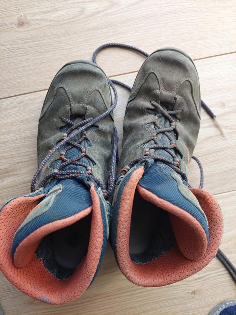 Lowa Junior Bergschoenen Maat 39, Ophalen of Verzenden, Gebruikt, Schoenen