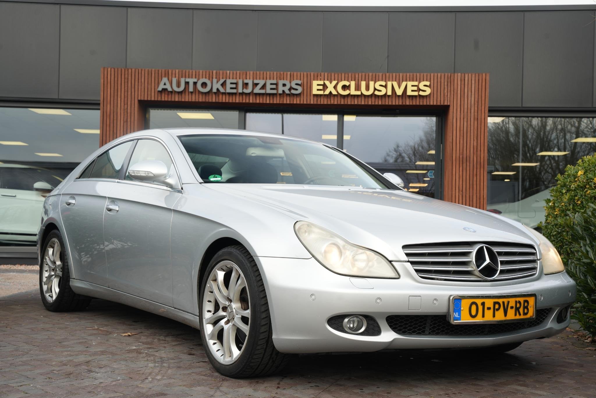 Mercedes-Benz CLS-klasse 350 Navigatie Climate Control Cruis, Auto's, Automaat, Achterwielaandrijving, Gebruikt, Zwart