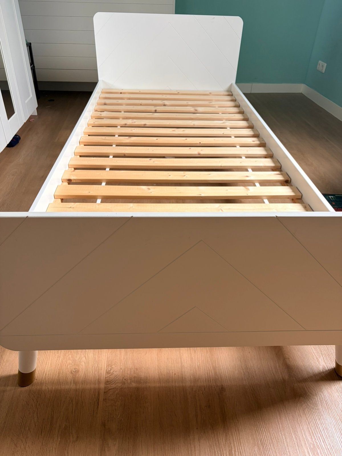 Mooi tiener bed, Kinderen en Baby's, 85 tot 100 cm, Ophalen of Verzenden, Zo goed als nieuw, Lattenbodem