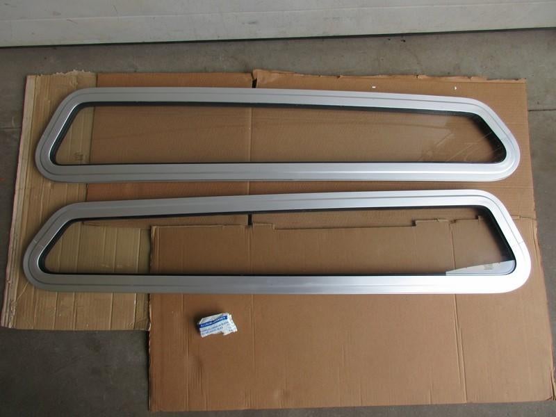 2x gebogen raam in aluminium, nieuw, Watersport en Boten, Accessoires en Onderhoud, Nieuw, Overige typen, Ophalen