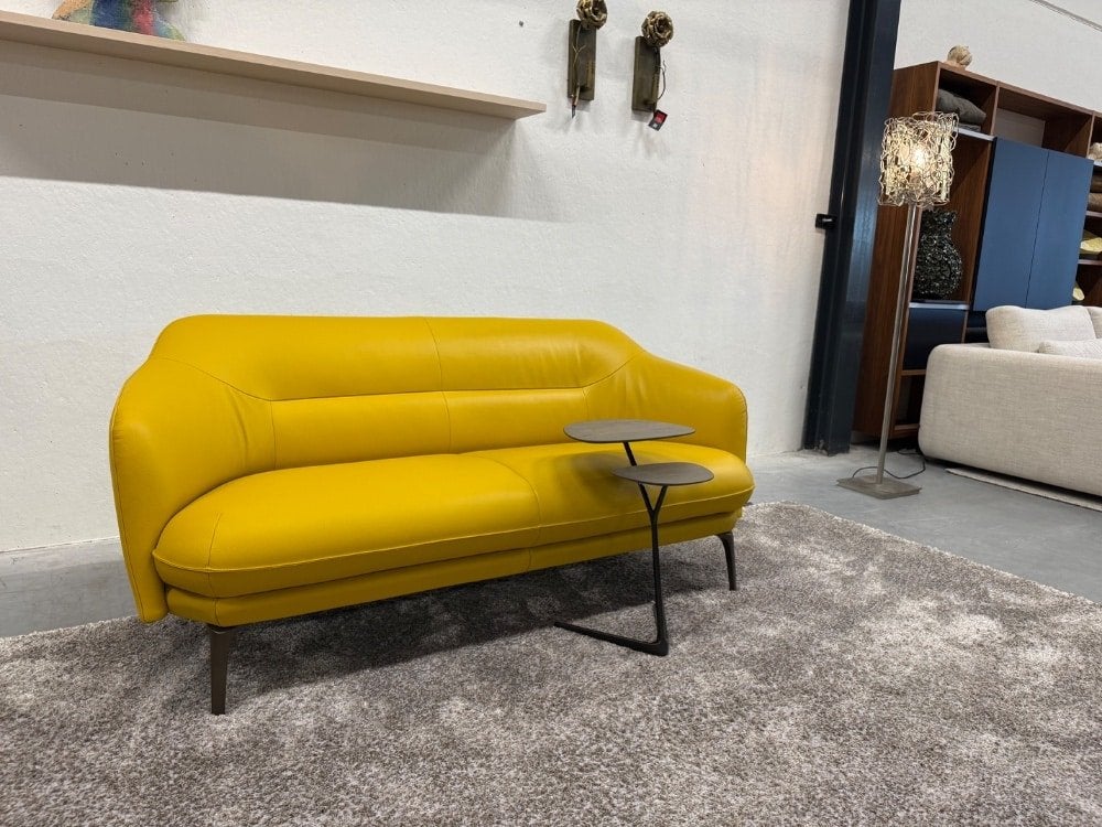 Nieuwstaat Leolux Lindo Bank 2,5 Zits geel leer Design 180