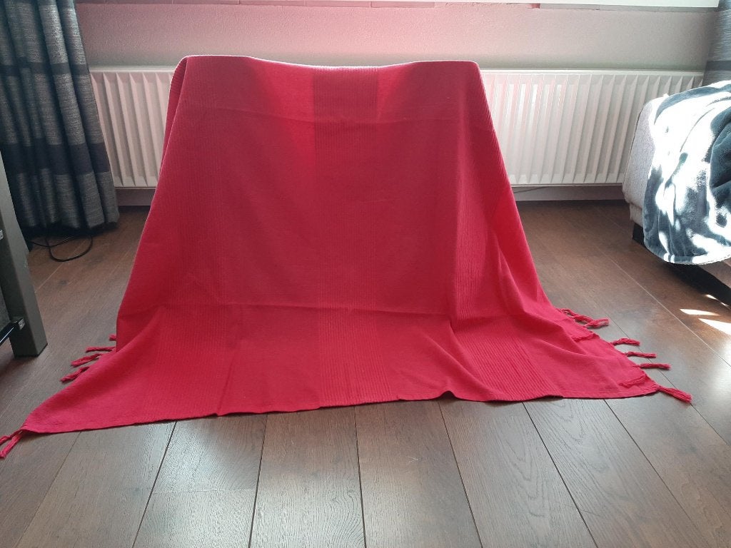 Douceur d'Interieur Fuchsia roze plaid / tafelkleed, Ophalen, Zo goed als nieuw