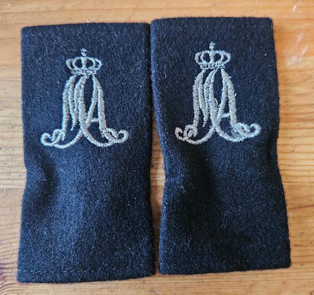 KLu schuifpassanten KMA, Verzamelen, Militaria | Algemeen, Ophalen of Verzenden, Luchtmacht, Nederland, Embleem of Badge