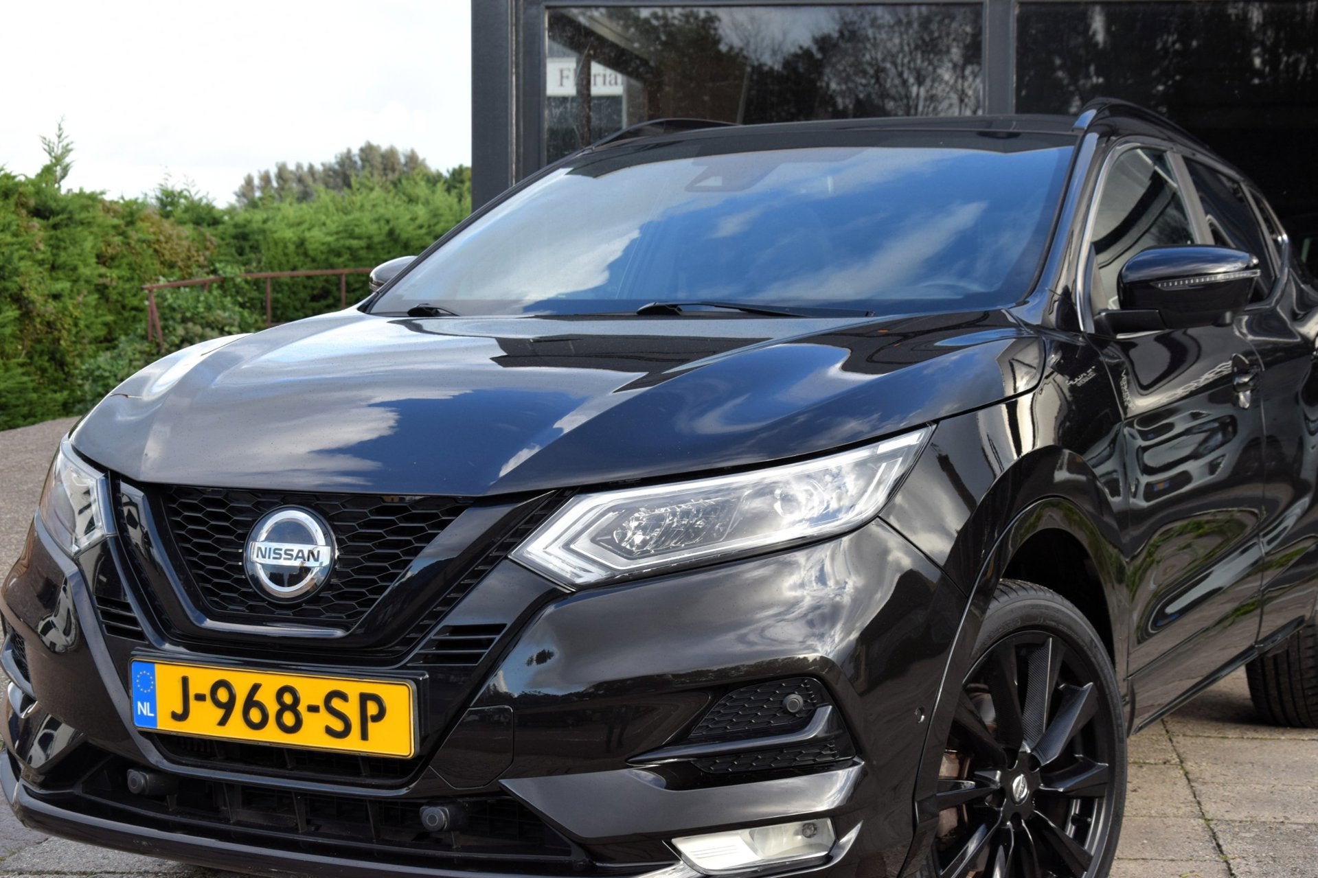 Nissan Qashqai 1.3 DIG-T N-Tec Carplay, Auto's, Voorwielaandrijving, 687 kg, Gebruikt, Euro 6