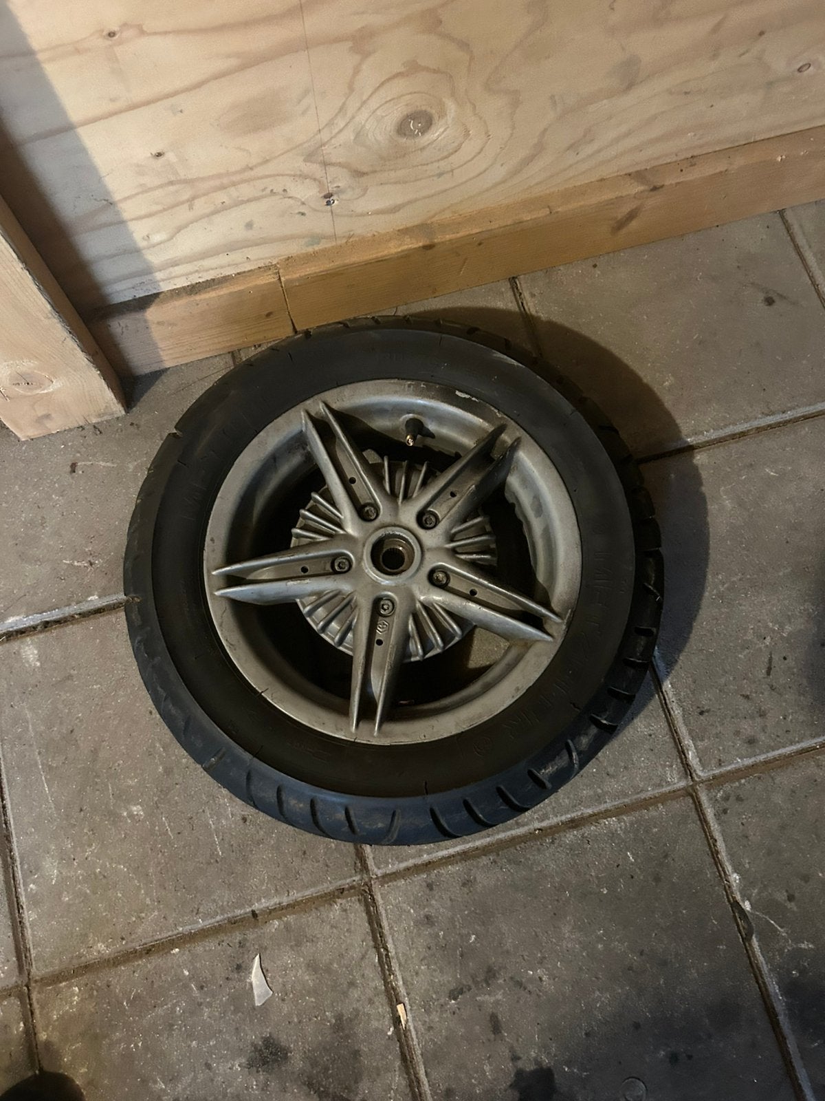 Hexagon lxt velg, Ophalen of Verzenden, Zo goed als nieuw, Overige typen, Piaggio
