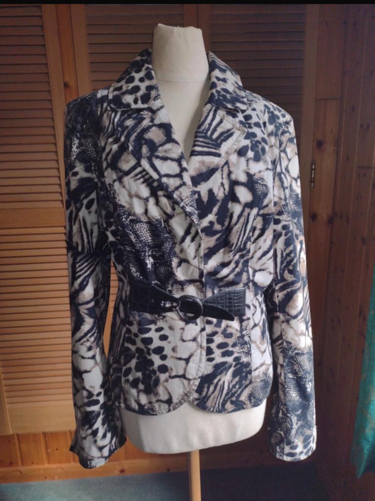 Prachtige Airfield blazer/jas, Kleding | Dames, Ophalen of Verzenden, Zo goed als nieuw, Maat 38/40 (M), Jasje
