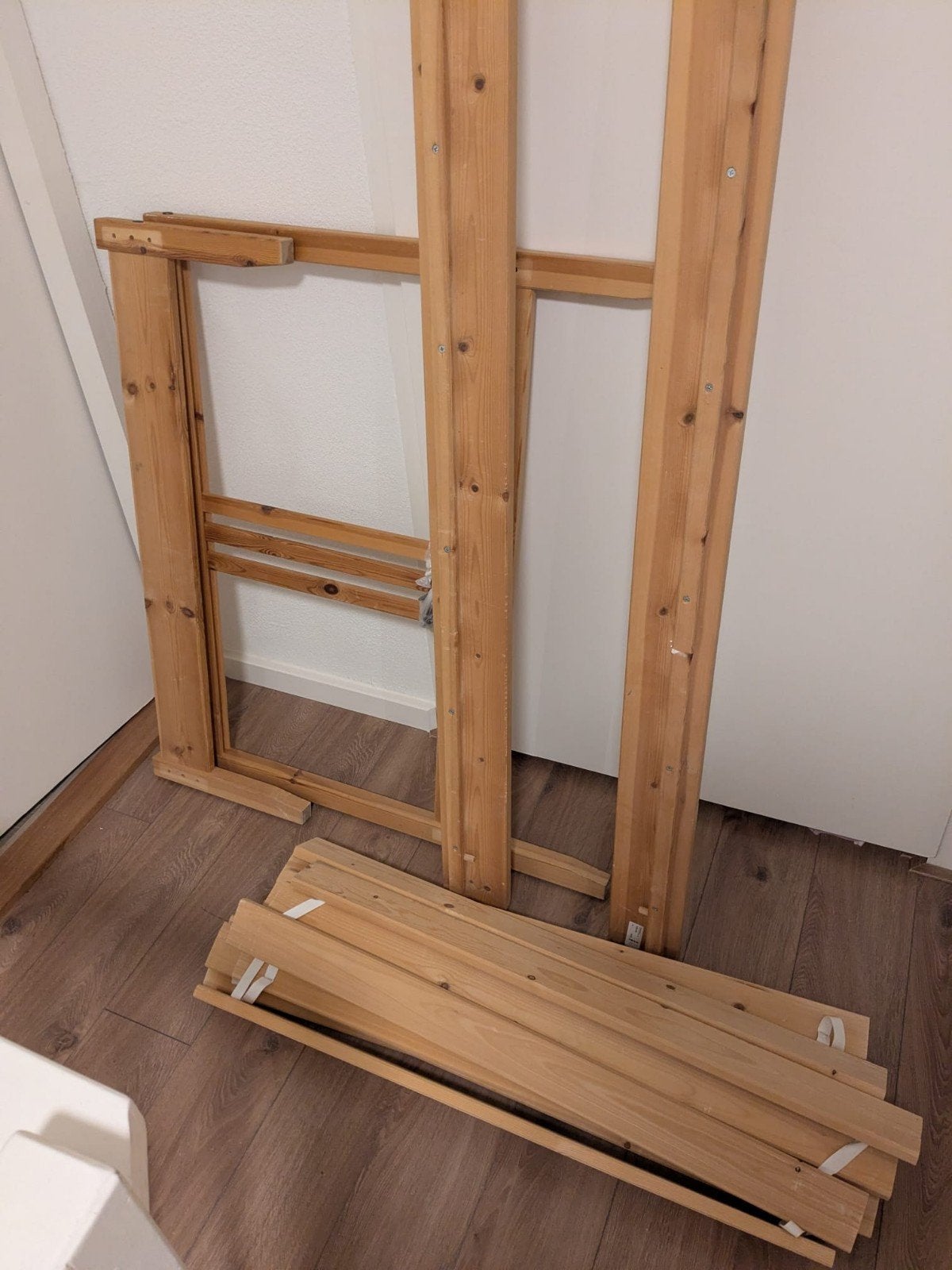 1 persoons bed ikea Fjellse, Ophalen