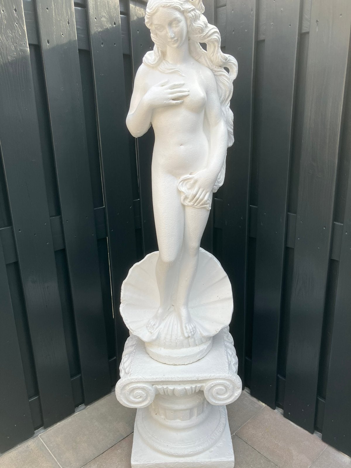 Betonnen tuinbeeld venus, Tuin en Terras, Ophalen, Zo goed als nieuw