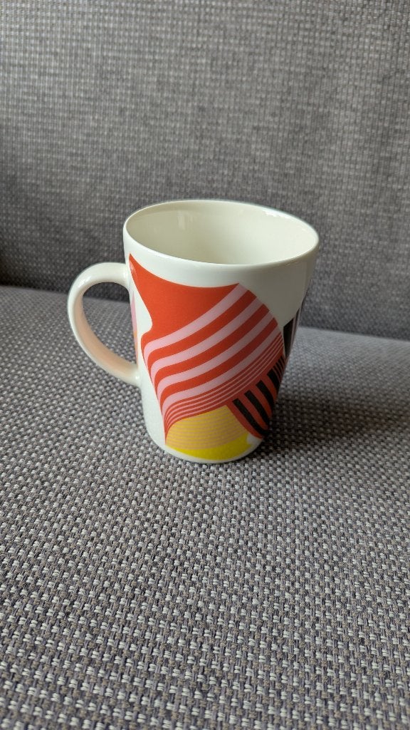 Iittala Graphics mok, Huis en Inrichting, Keuken | Servies, Ophalen of Verzenden, Zo goed als nieuw, Overige stijlen, Kop(pen) en/of Schotel(s)