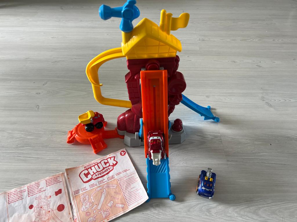 Tonka Chuck & Friends lanceerplatform Fire Funhouse, Kinderen en Baby's, Speelgoed | Speelgoedvoertuigen, Ophalen, Gebruikt