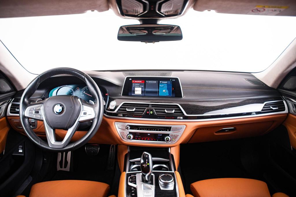 BMW 7-serie 750i xDrive High Executive M Sport - schuif/kant, 12 maanden, Gebruikt, 4395 cc, Leder
