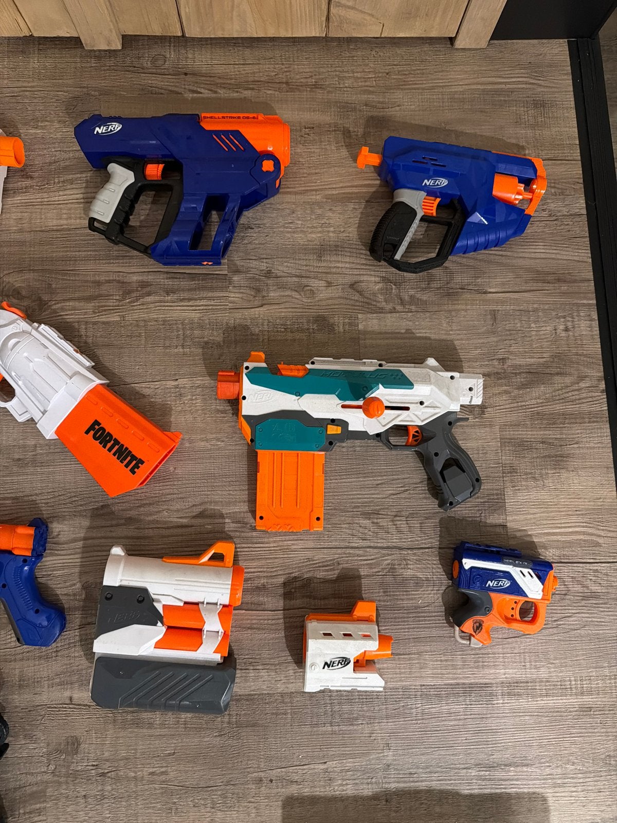 Grote Nerf Blaster Collectie met Accessoires en Munitie, Ophalen of Verzenden, Gebruikt, Jongen of Meisje