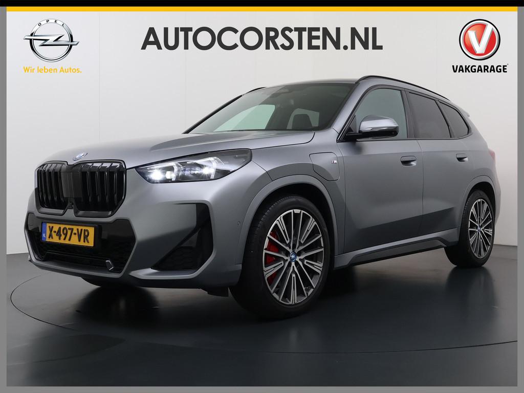 BMW X1 xDrive30e 327pk M-sport Leer Pano-Dak/Hef-Dak M-Sport, 16 kWh, 150 min, Bedrijf, Hybride Elektrisch/Benzine