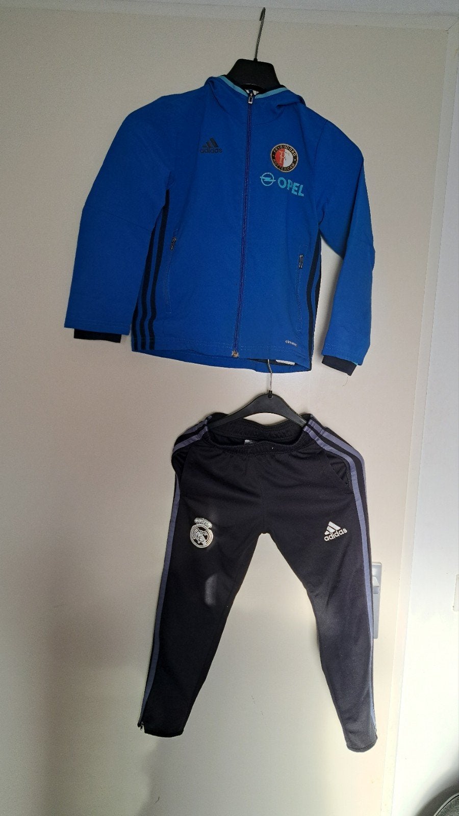 Feyenoord trainingspak voor kinderen - Adidas, Ophalen of Verzenden, Gebruikt, Adidas, Jongen