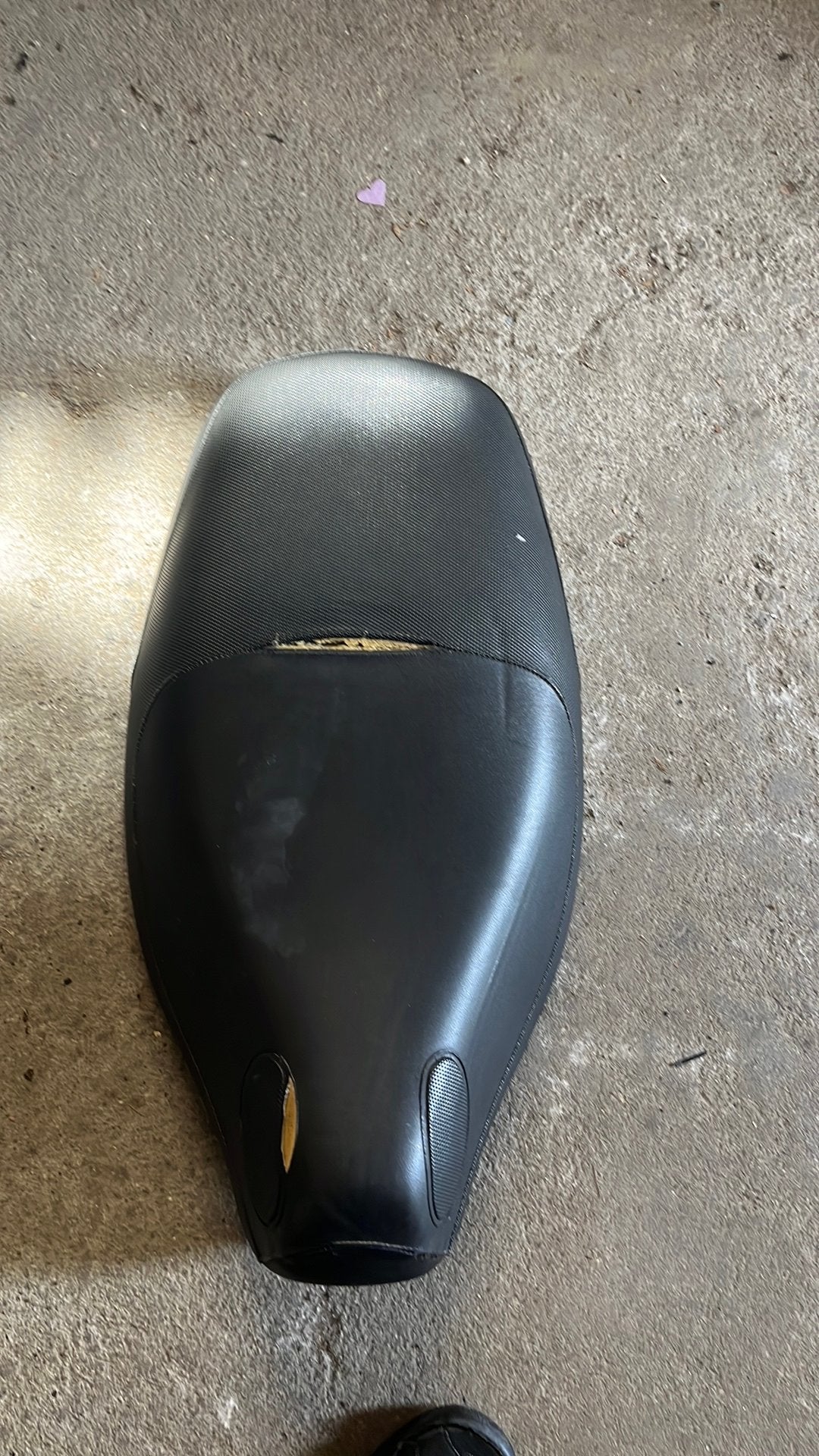 Piaggio typhoon zadel, Ophalen, Zo goed als nieuw, Zadel, Piaggio