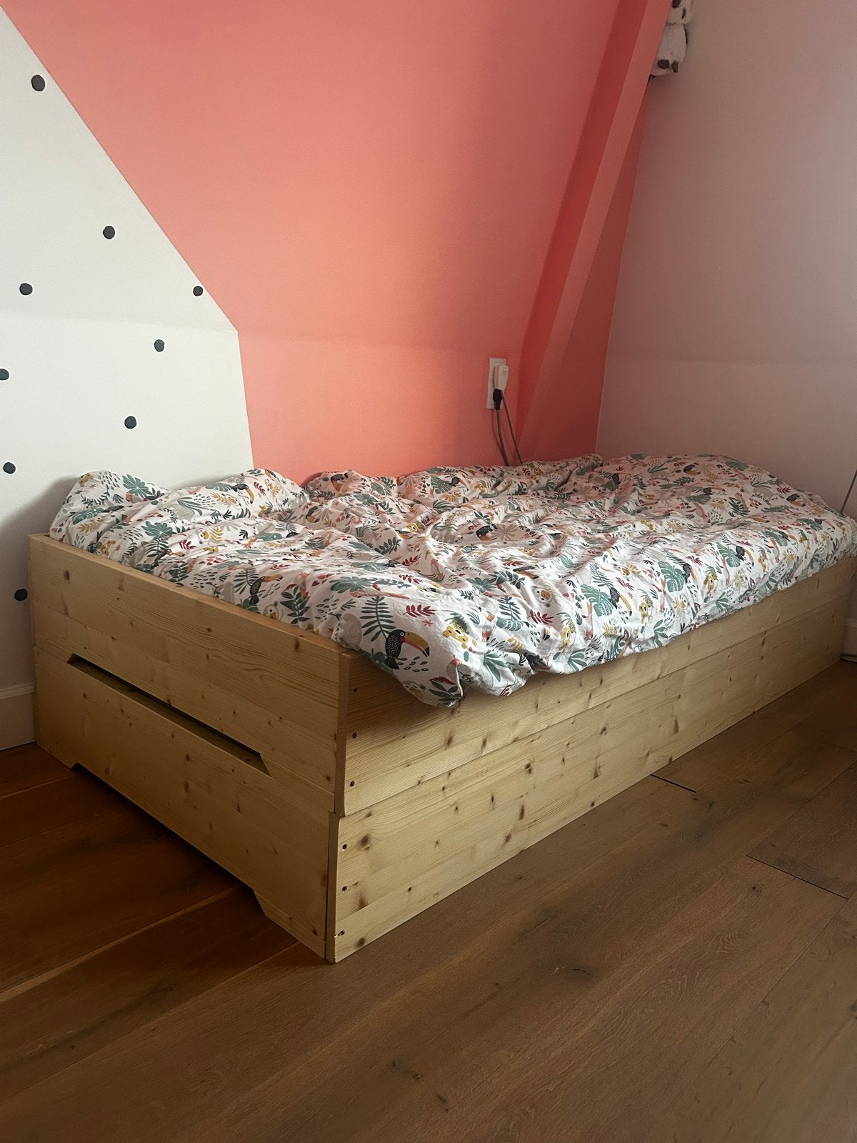 2 Stapelbare Underlayment Bedden 90x200 met Matras & Lattenb, Ophalen, 90 cm, Eenpersoons, Zo goed als nieuw