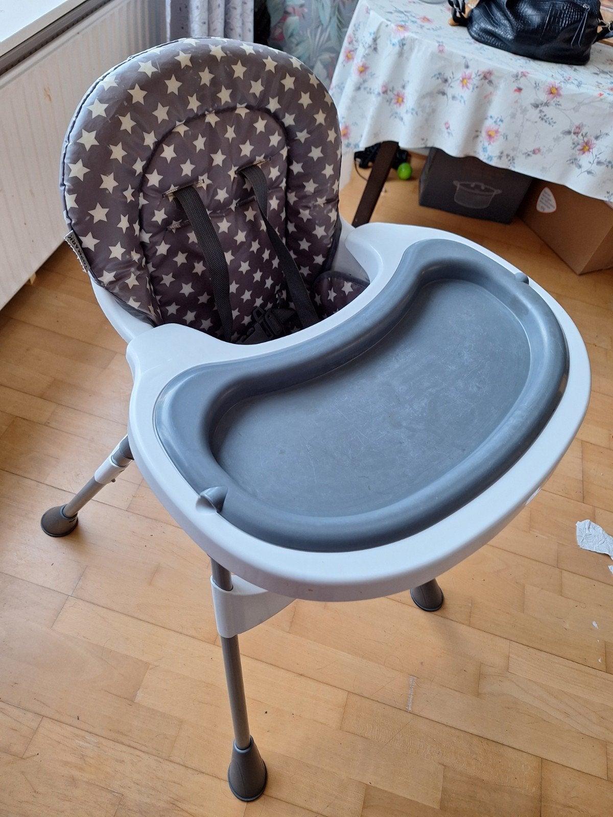 Kinderstoel met afneembaar eetblad en gordel, Kinderen en Baby's, Kinderstoelen, Ophalen of Verzenden