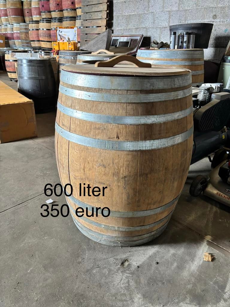 Eikenhouten wijnvat / regenton/ dompelbad van 600 liter, Ophalen, 150 liter of meer, Zo goed als nieuw, Bb