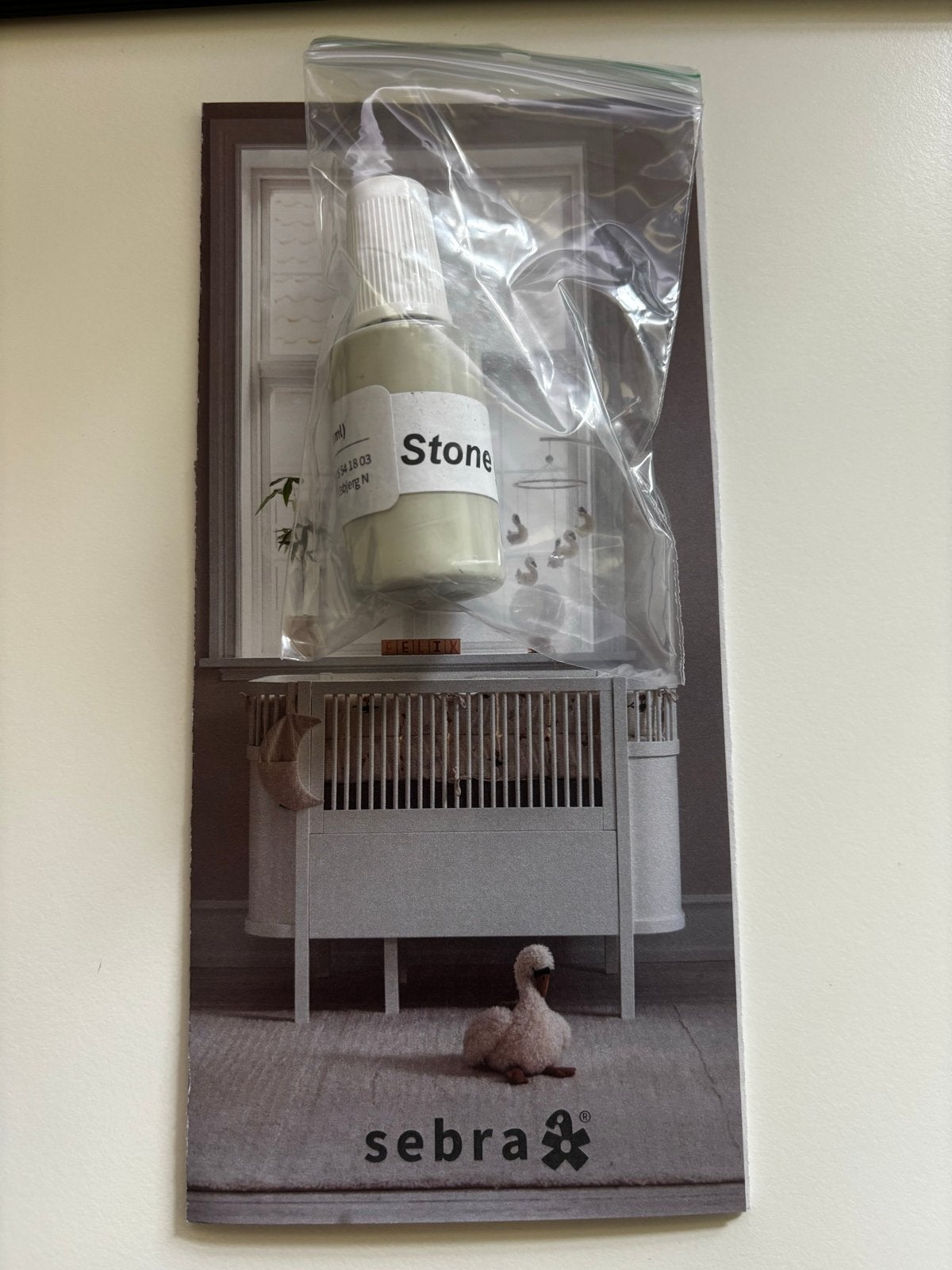 Sebra Kili Ledikant Verf - Stone grey (Nieuw), Kinderen en Baby's, Ophalen of Verzenden, Nieuw, Overige typen