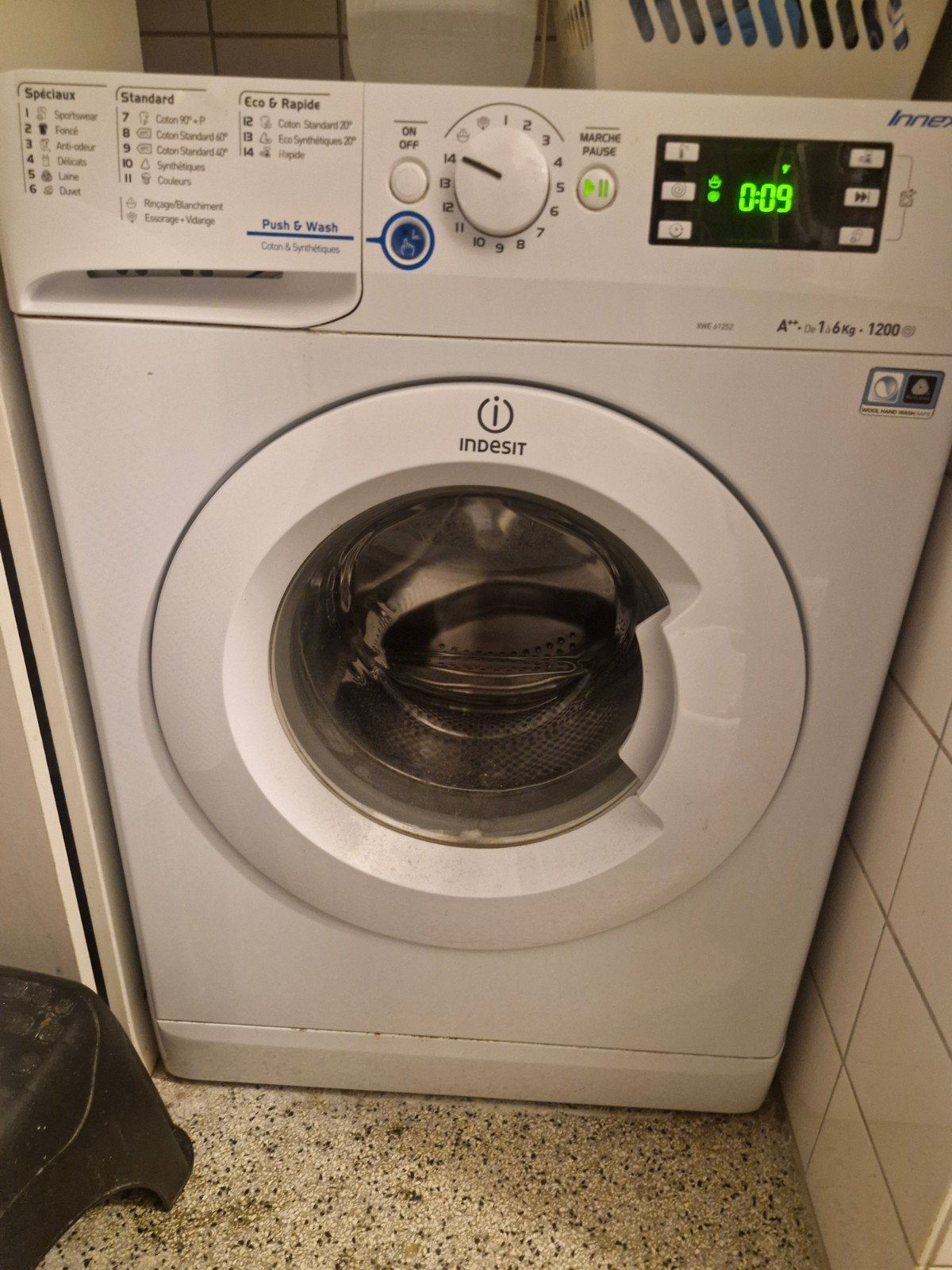 Indesit Wasmachine XWE 61252, Ophalen, Gebruikt, Voorlader, Energieklasse A of zuiniger