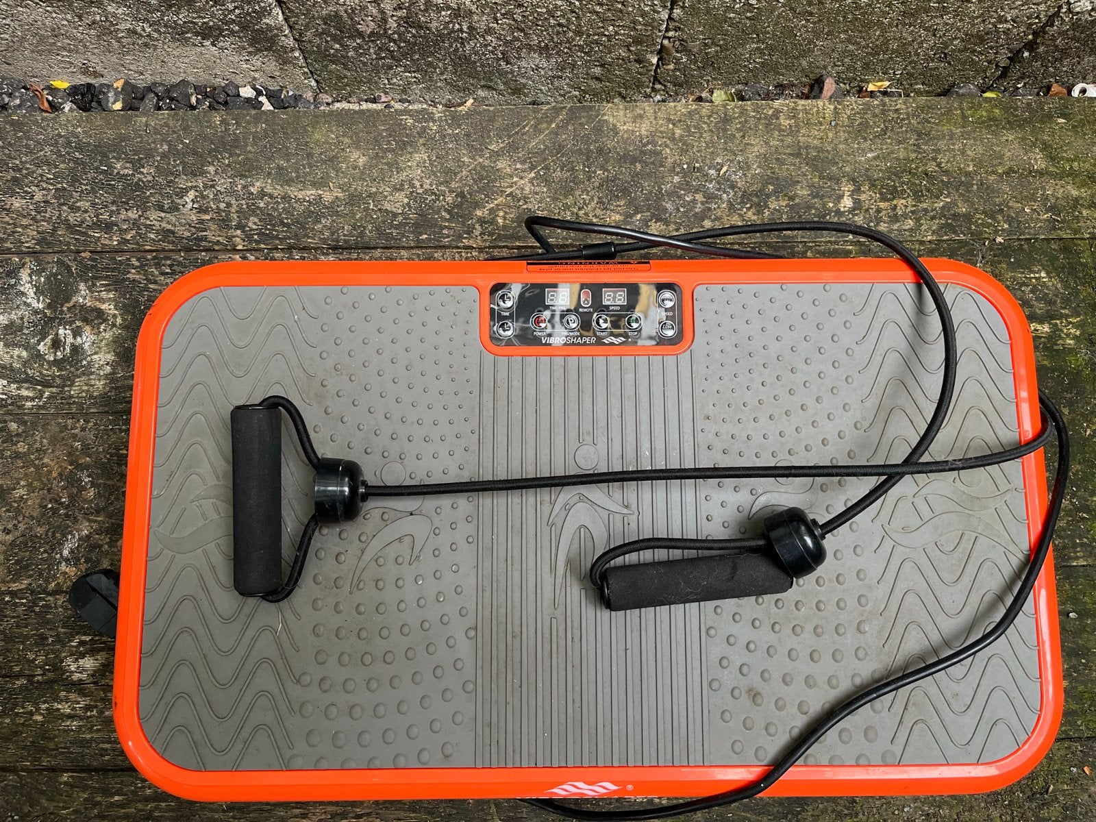 VibroShaper trilplaat met weerstandsbanden, Sport en Fitness, Trilplaat, Ophalen of Verzenden, Zo goed als nieuw, Benen