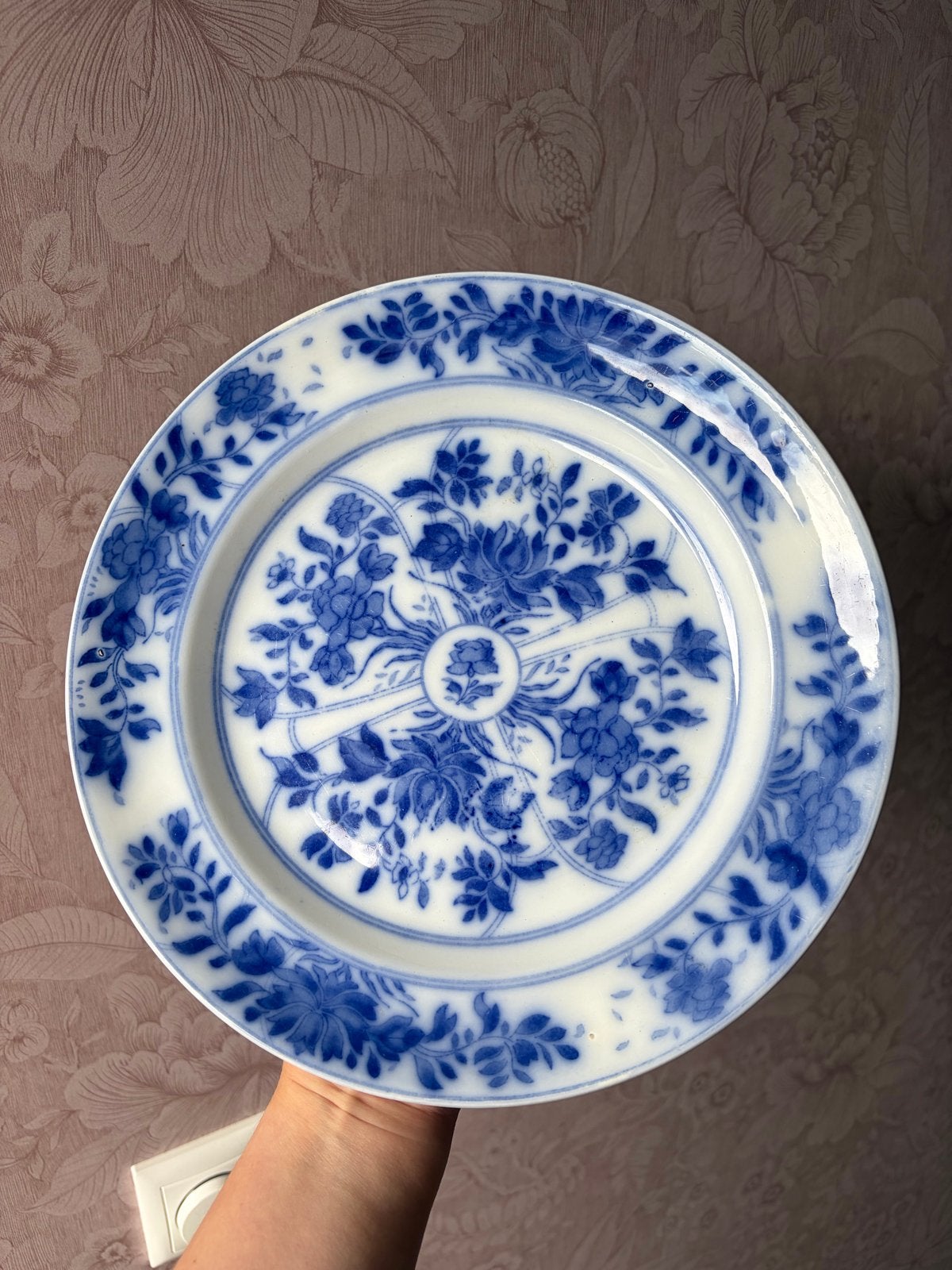Antiek Petrus Regout Mikado bord met blauw-wit bloemmotief, Antiek en Kunst, Antiek | Porselein, Ophalen of Verzenden