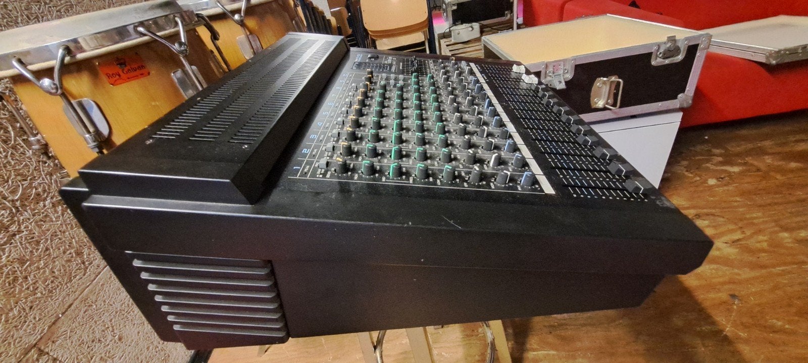 Roland PA-400 Zangversterker met Flightcase, Ophalen