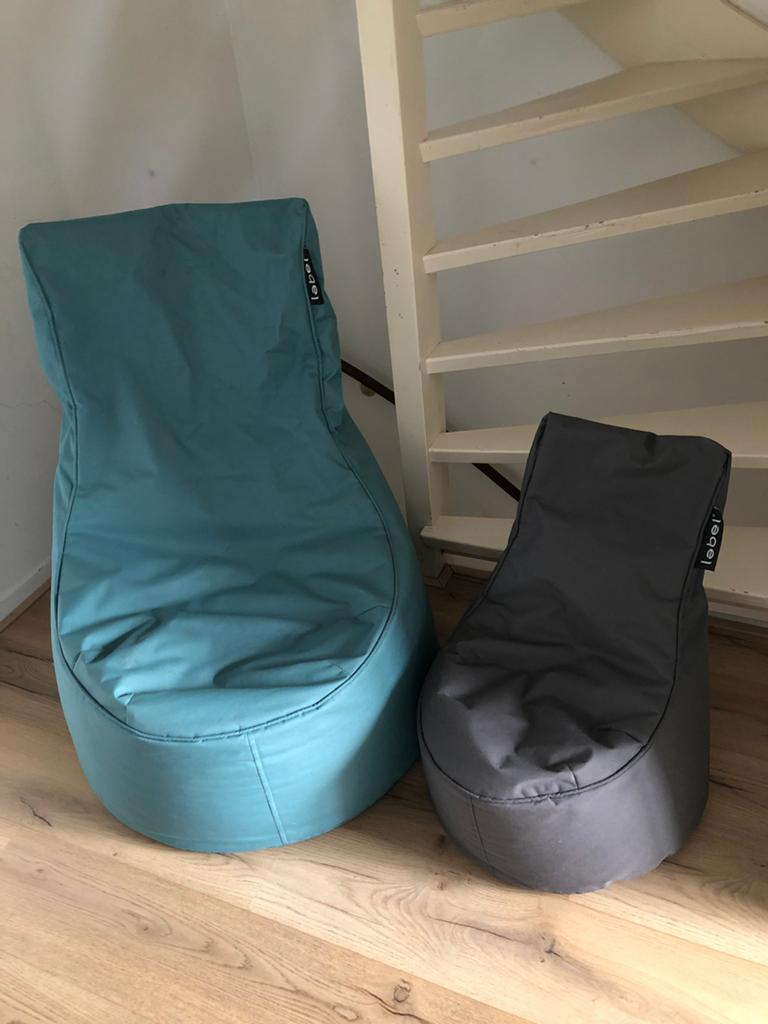 Set van 2 Lebel zitzakken: blauwgroen en grijs, Huis en Inrichting, Zitzakken, Ophalen, Gebruikt, Overige kleuren, Zitzak