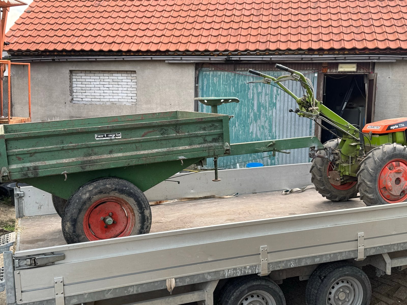 Agria 7714 Tweeasser met aanhanger en diverse werktuigen, Ophalen, Akkerbouw, Grondbewerking