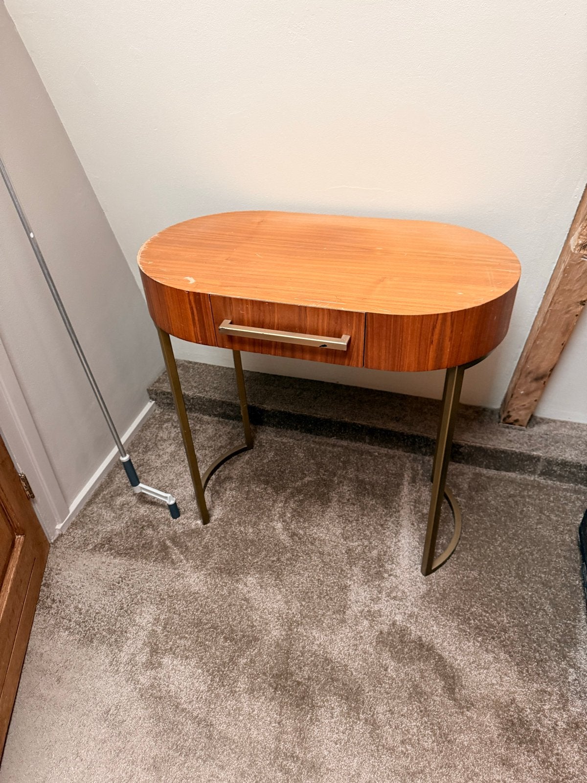 Ovale bijzettafel met lade - Hout en Metaal, Japandi, Gebruikt, 55 tot 75 cm, Ovaal